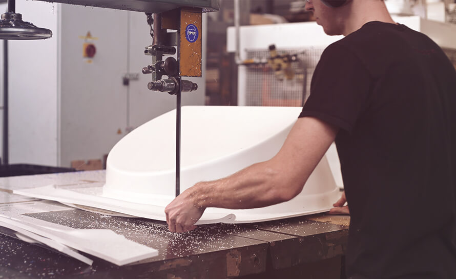 map using a saw machine in a workshop